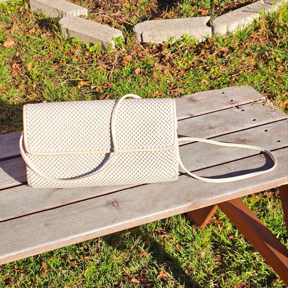 Vtg. Whiting & Davis cream mesh purse